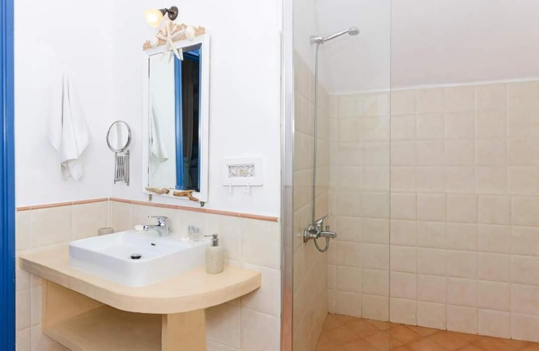 Aspro Mple Apartment Astypalaia ภายนอก รูปภาพ